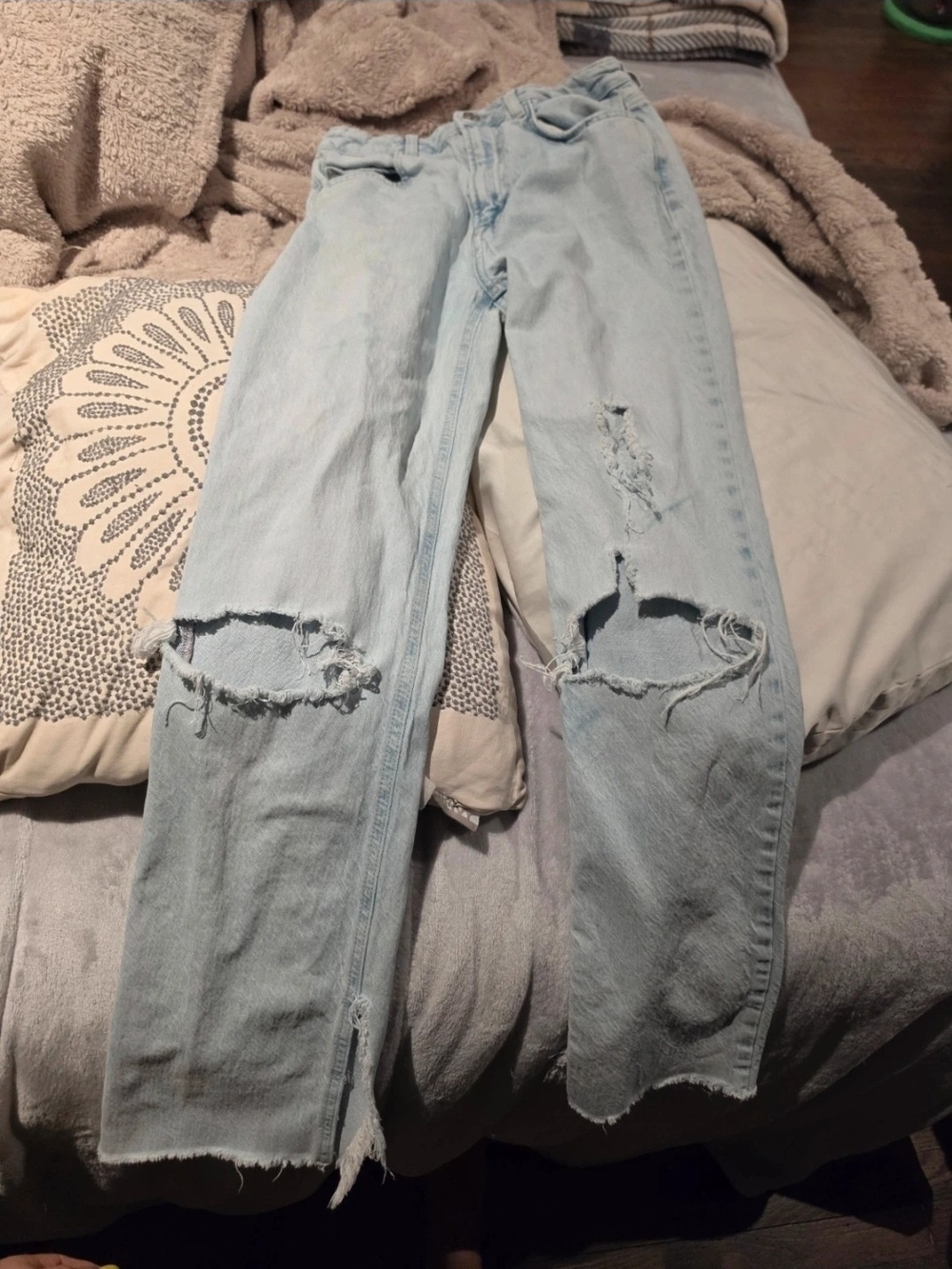 Zara Light Wash Distressed Boyfriend Jeans